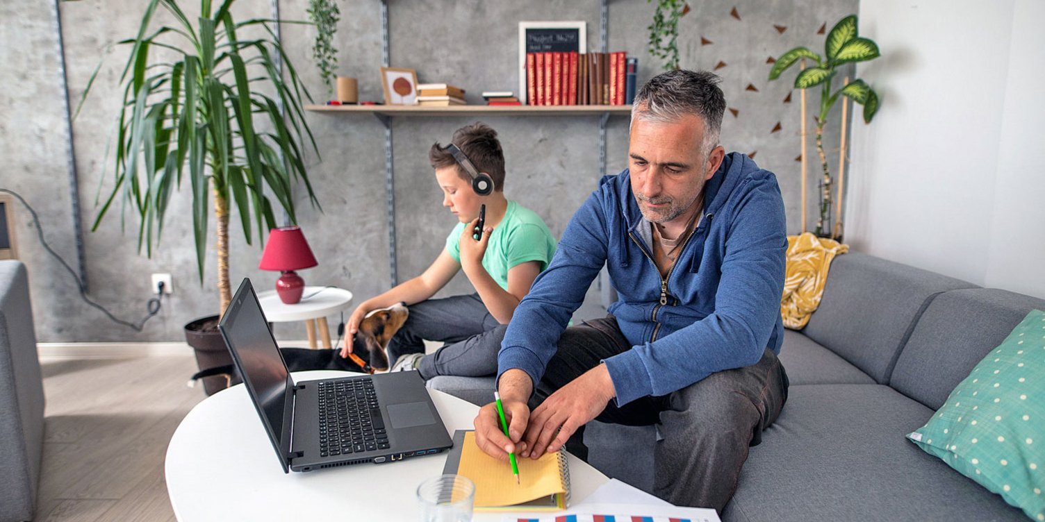 New Work Siegel: Dataport für mitarbeiterorientierte Arbeitsmodelle ausgezeichnet