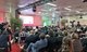 Publikum verfolgt den Vortrag des österreichischen Datenschutzaktivisten Maximilian Schrems